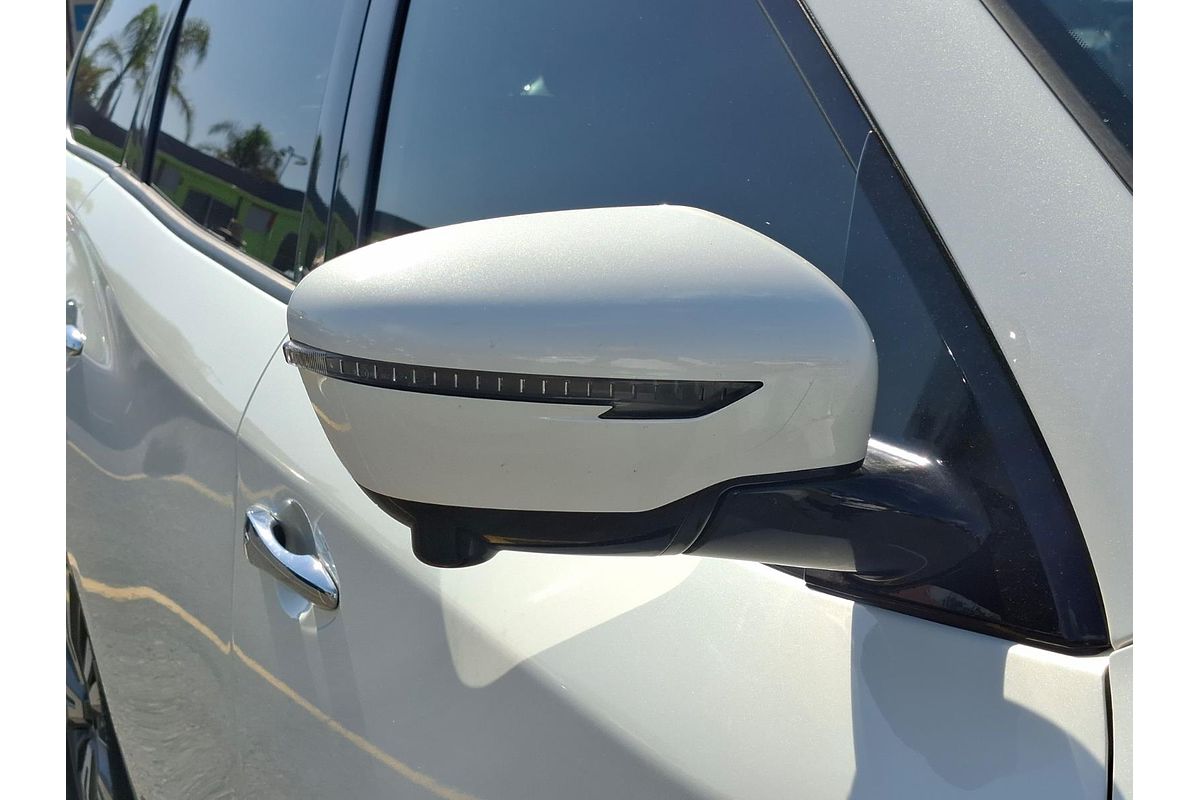 2018 Nissan Pathfinder ST-L R52 Series II
