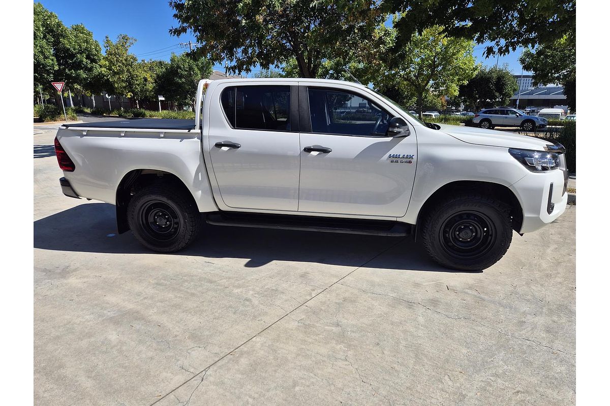 2020 Toyota Hilux SR GUN126R 4X4