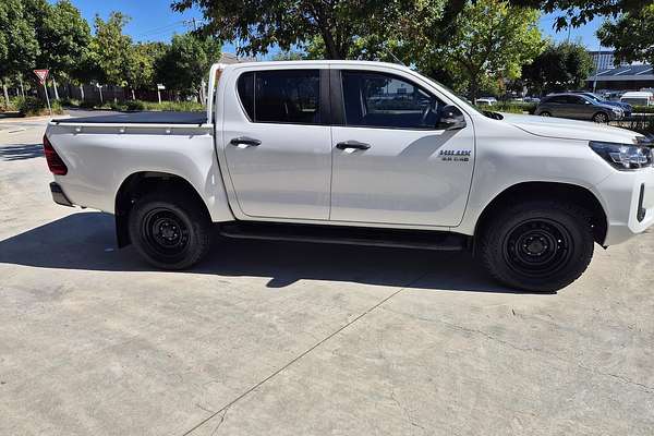 2020 Toyota Hilux SR GUN126R 4X4
