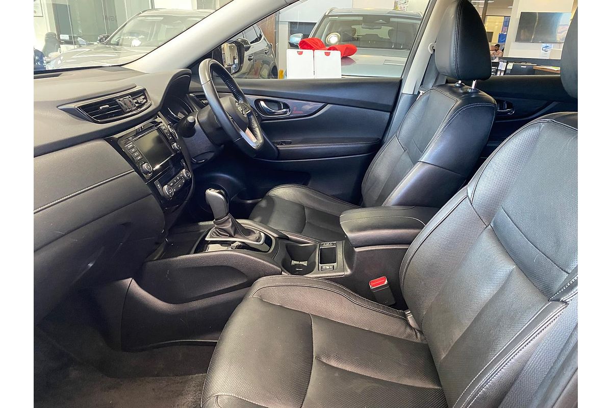 2021 Nissan X-TRAIL ST-L T32