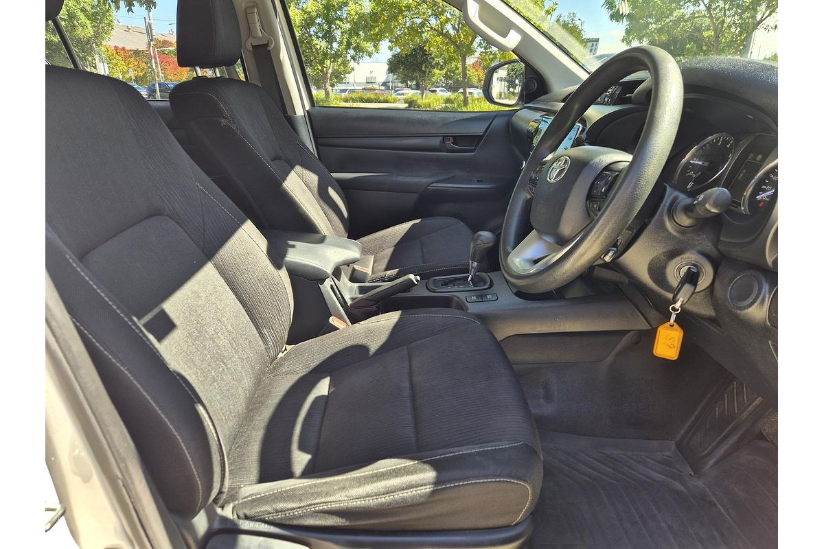 2020 Toyota Hilux SR GUN126R 4X4
