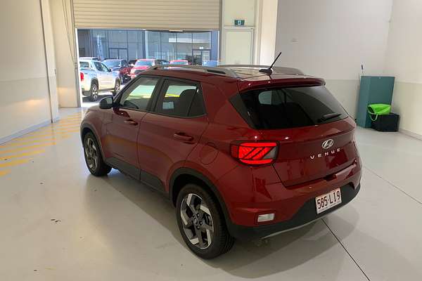 2024 Hyundai Venue Elite QX.V5