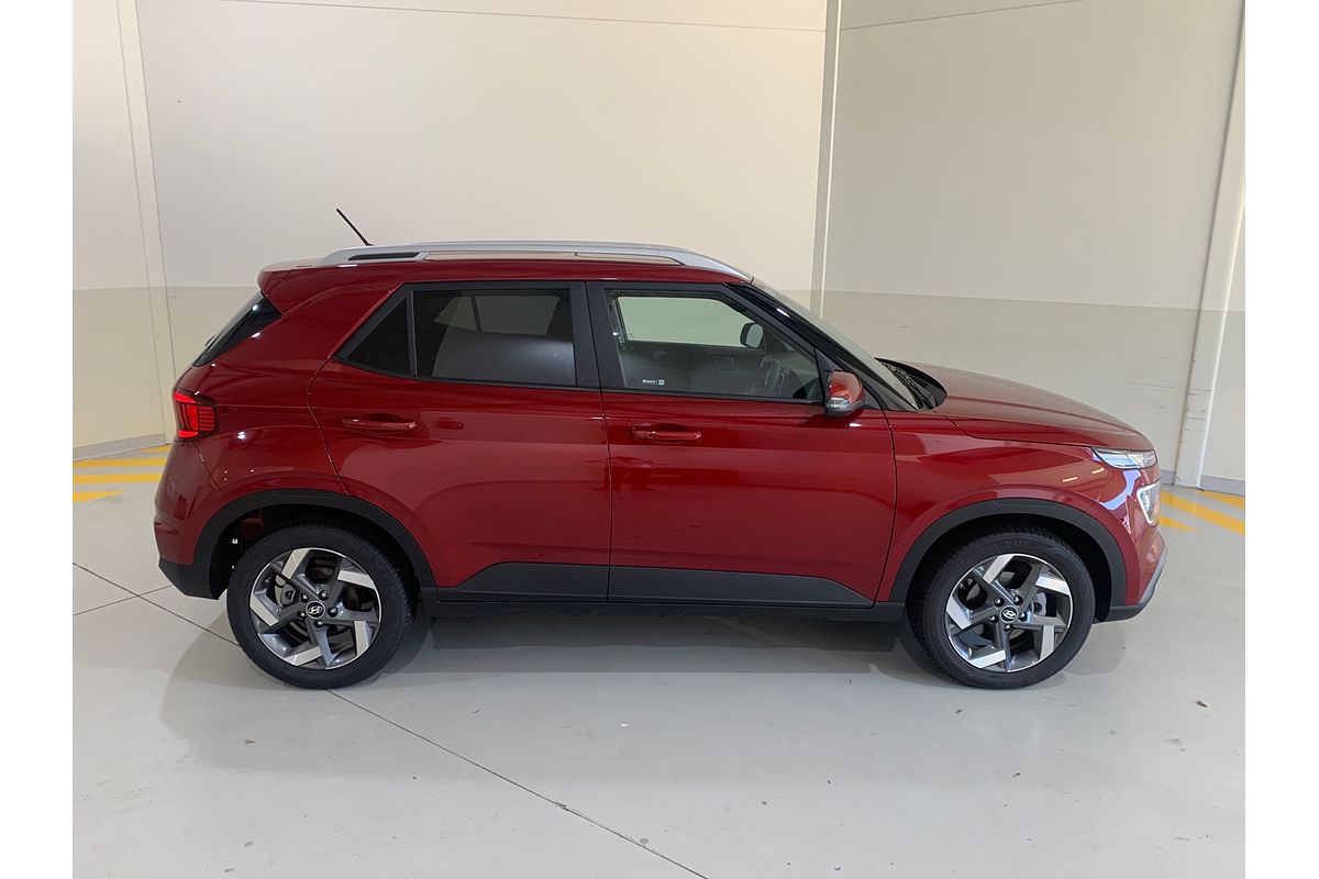 2024 Hyundai Venue Elite QX.V5