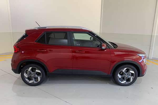 2024 Hyundai Venue Elite QX.V5