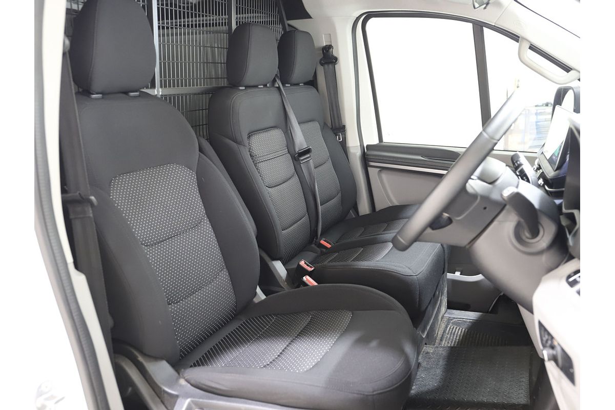 MY24 LDV eDELIVER 7 SWB Low Roof 3 Seat 77kWh 