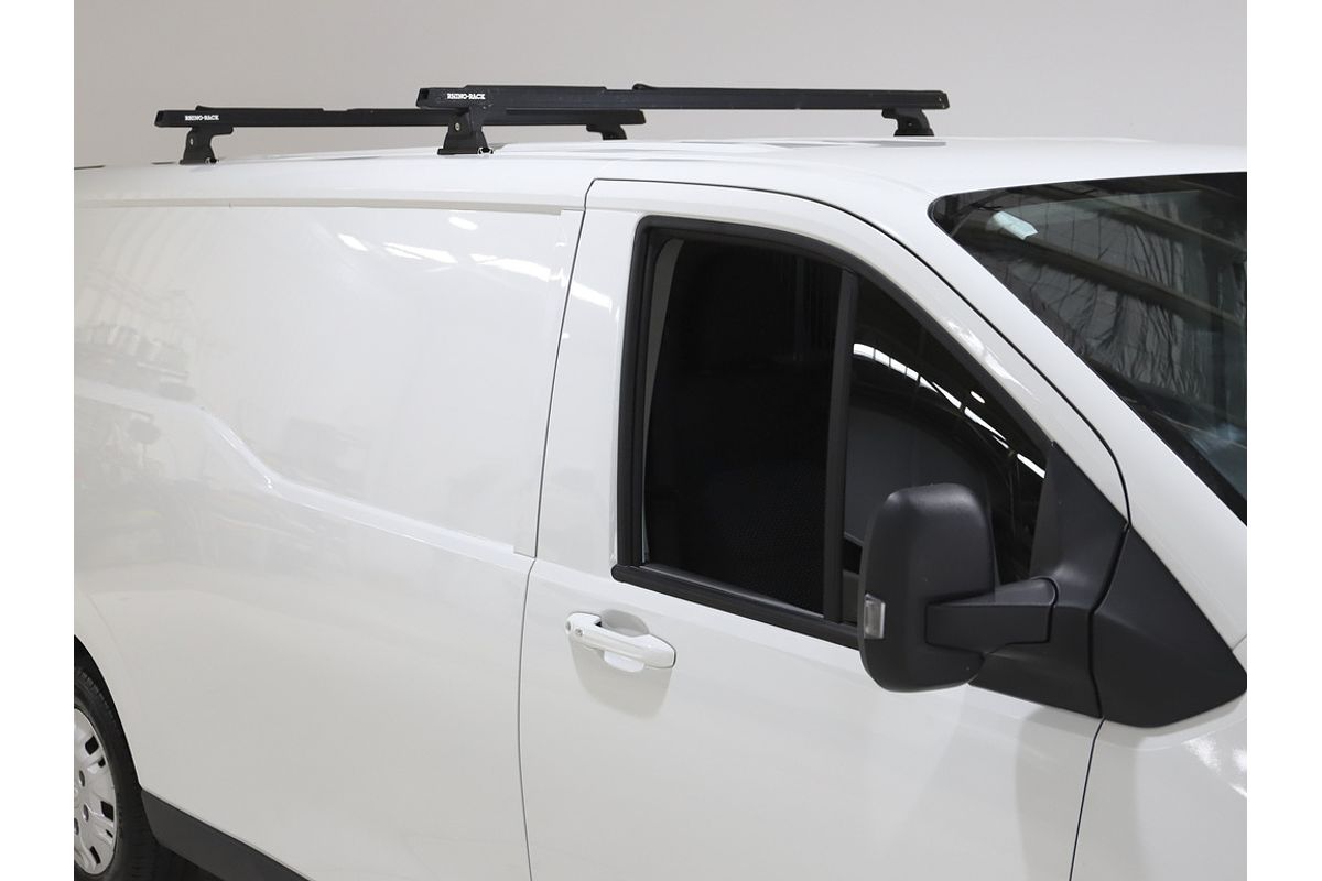 MY24 LDV eDELIVER 7 SWB Low Roof 3 Seat 77kWh 