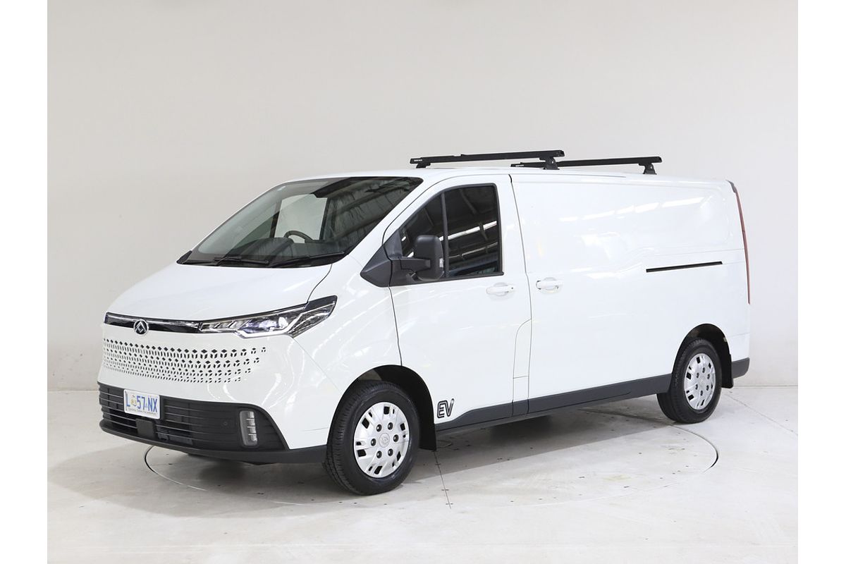 MY24 LDV eDELIVER 7 SWB Low Roof 3 Seat 77kWh 