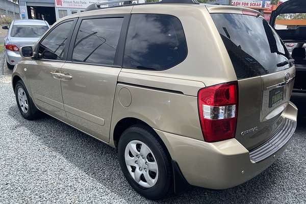 2009 Kia Carnival EX VQ