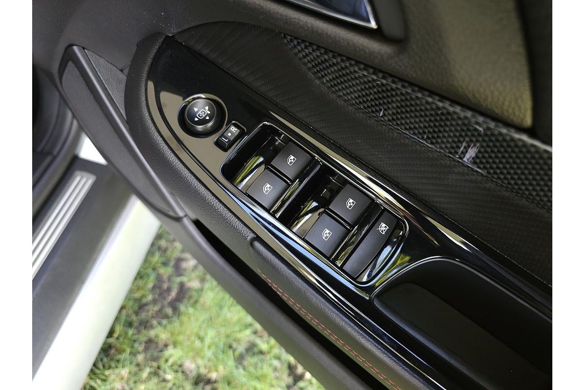 2016 Holden Commodore SV6 Black VF Series II