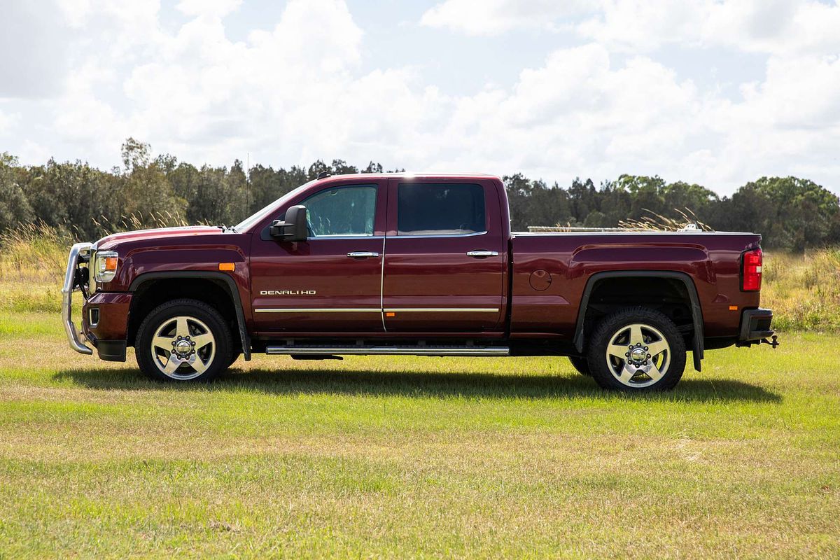 2016 GMC Denali