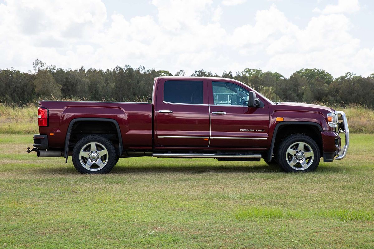 2016 GMC Denali