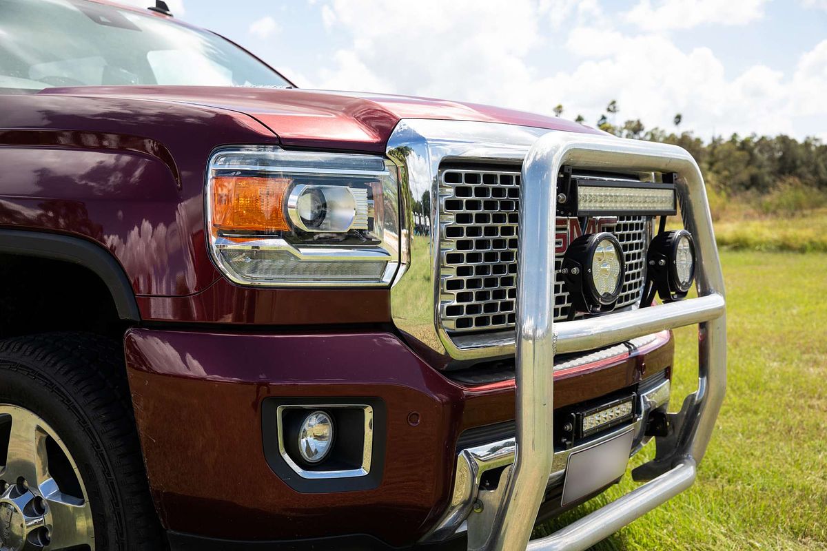 2016 GMC Denali