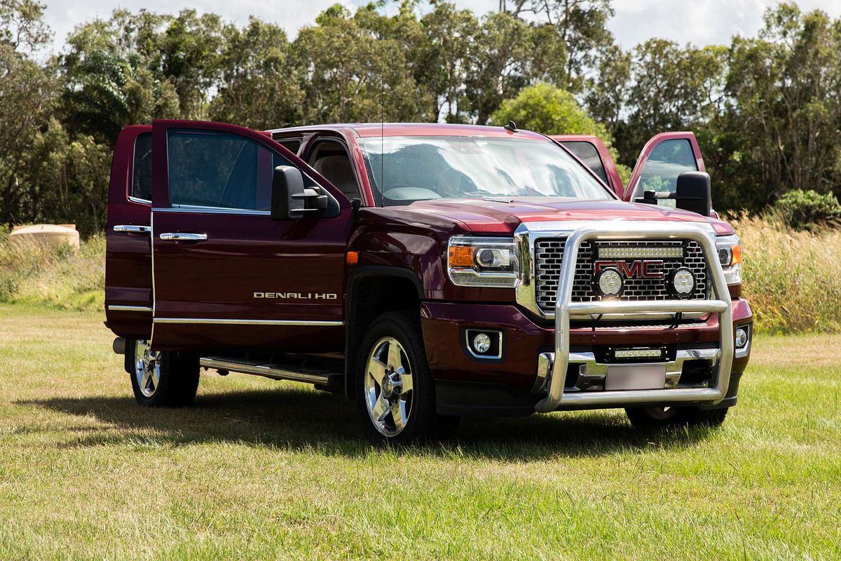 2016 GMC Denali