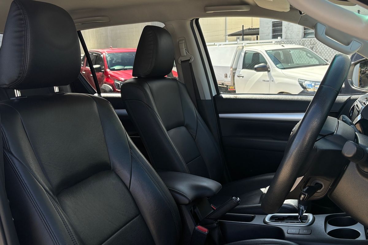 2019 Toyota Hilux SR5 GUN126R 4X4