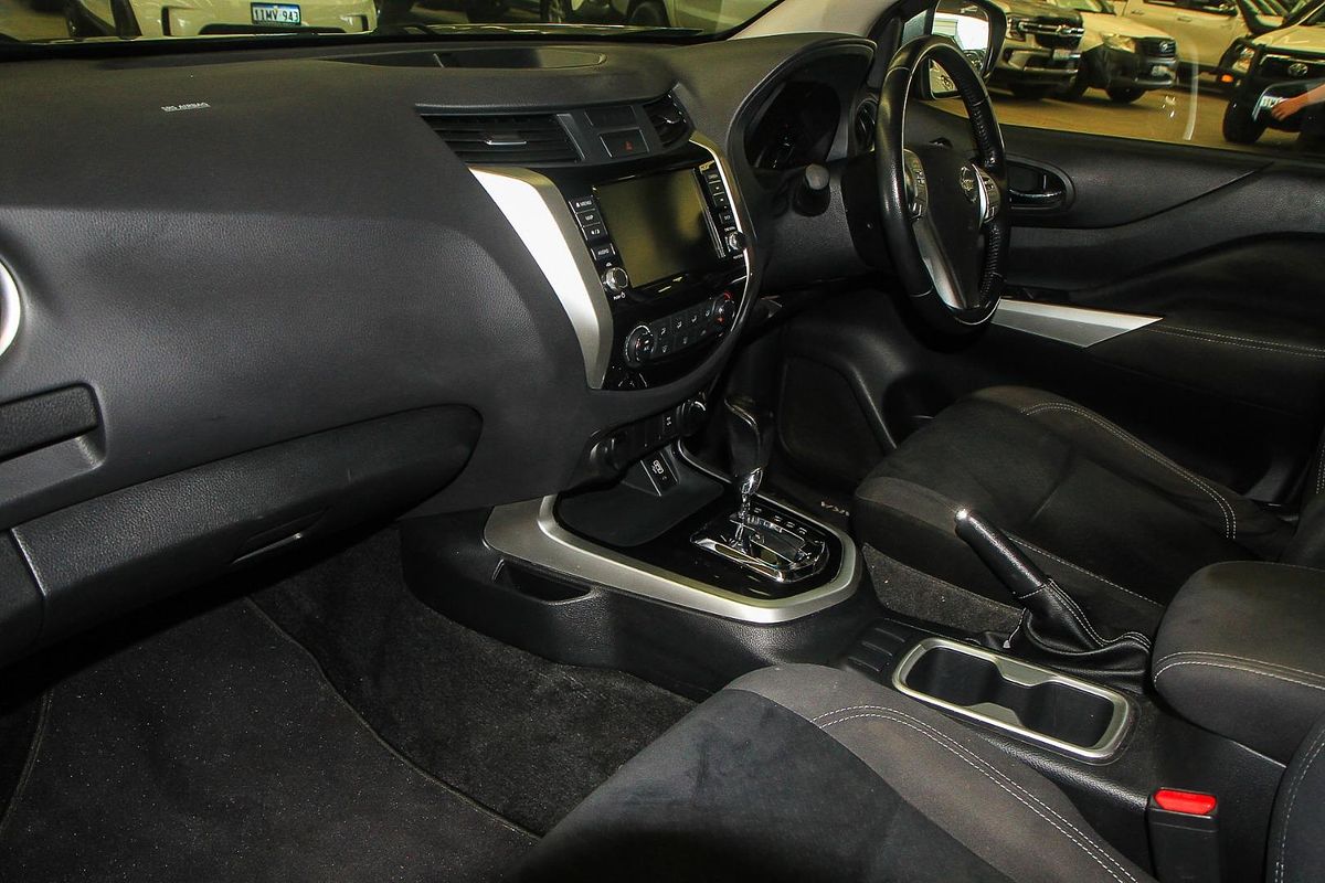 2020 Nissan Navara ST D23 Series 4 4X4