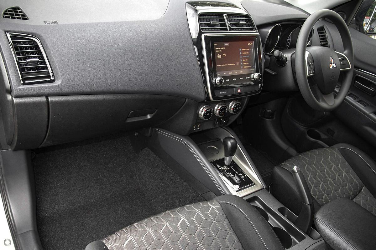 2024 Mitsubishi ASX ES XD