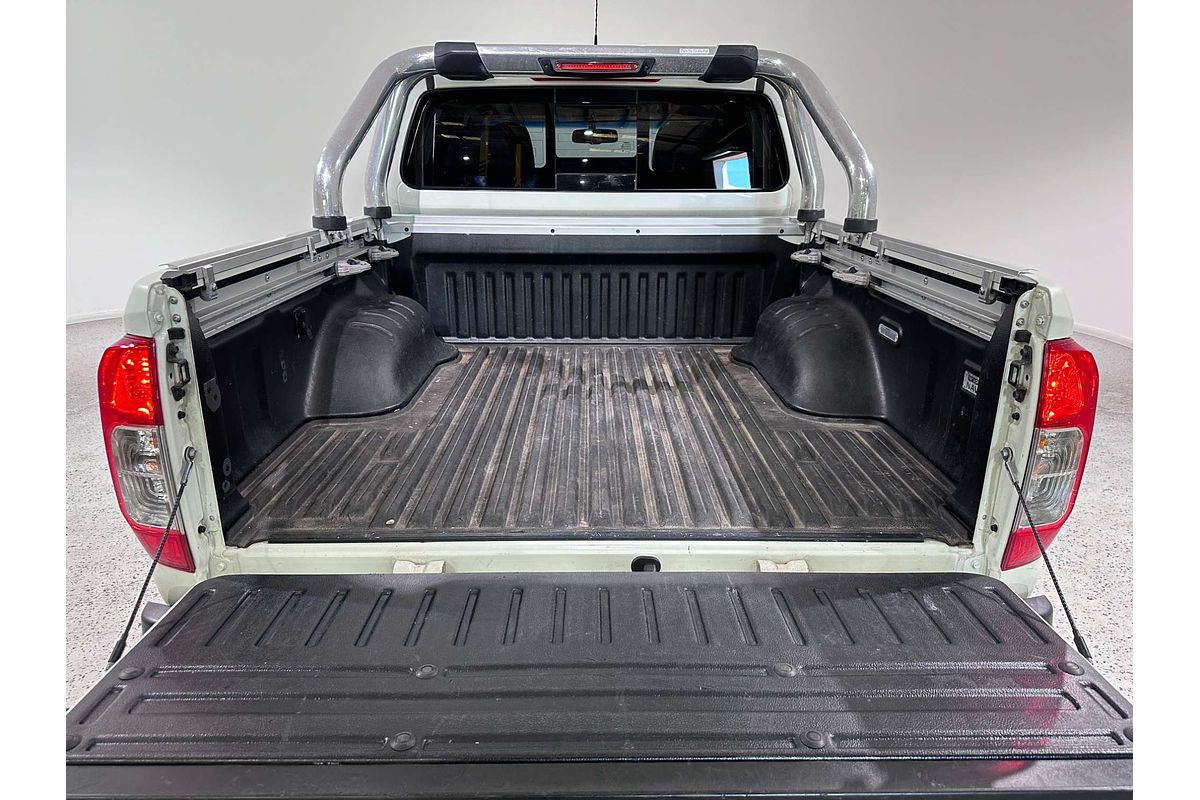 2015 Nissan Navara ST-X D23 4X4