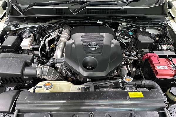 2015 Nissan Navara ST-X D23 4X4