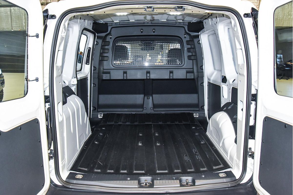 2023 Volkswagen Caddy TSI220 5 LWB