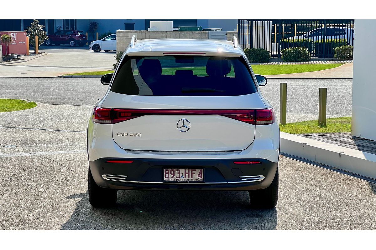 2022 Mercedes-Benz EQB EQB250 X243