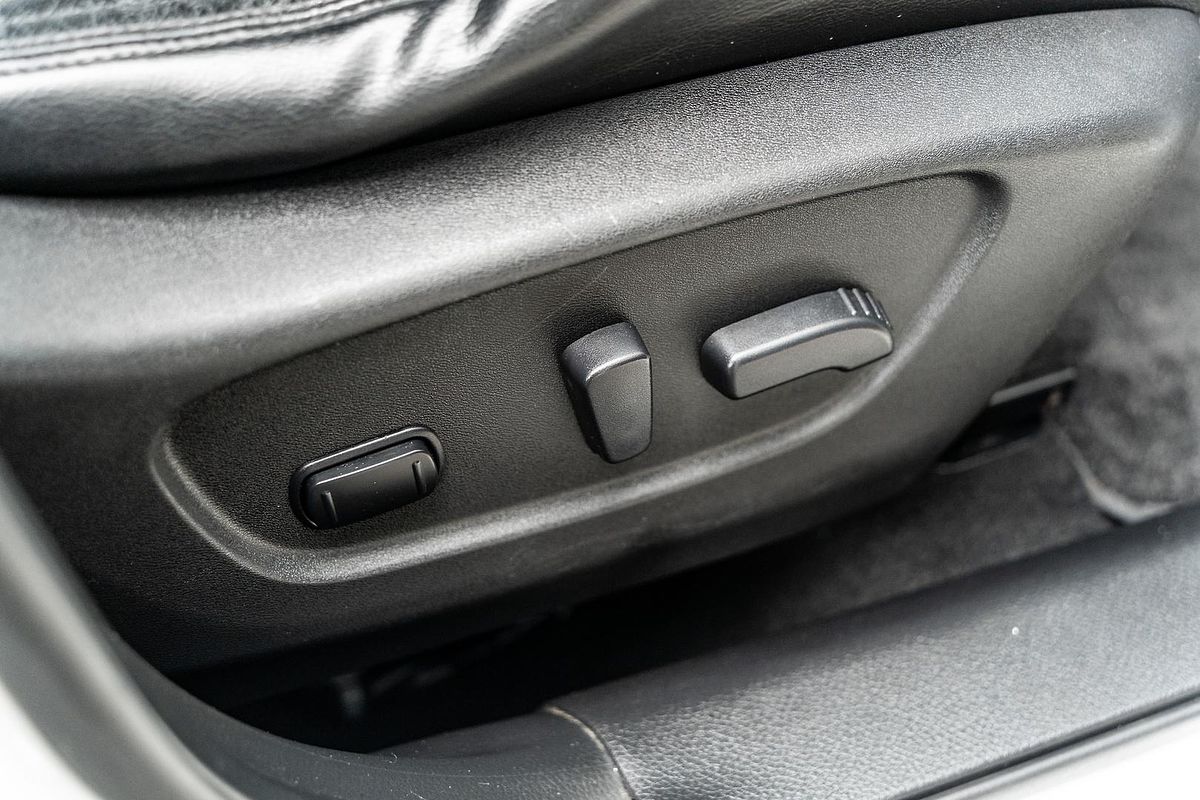 2017 Nissan X-TRAIL ST-L T32 Series II