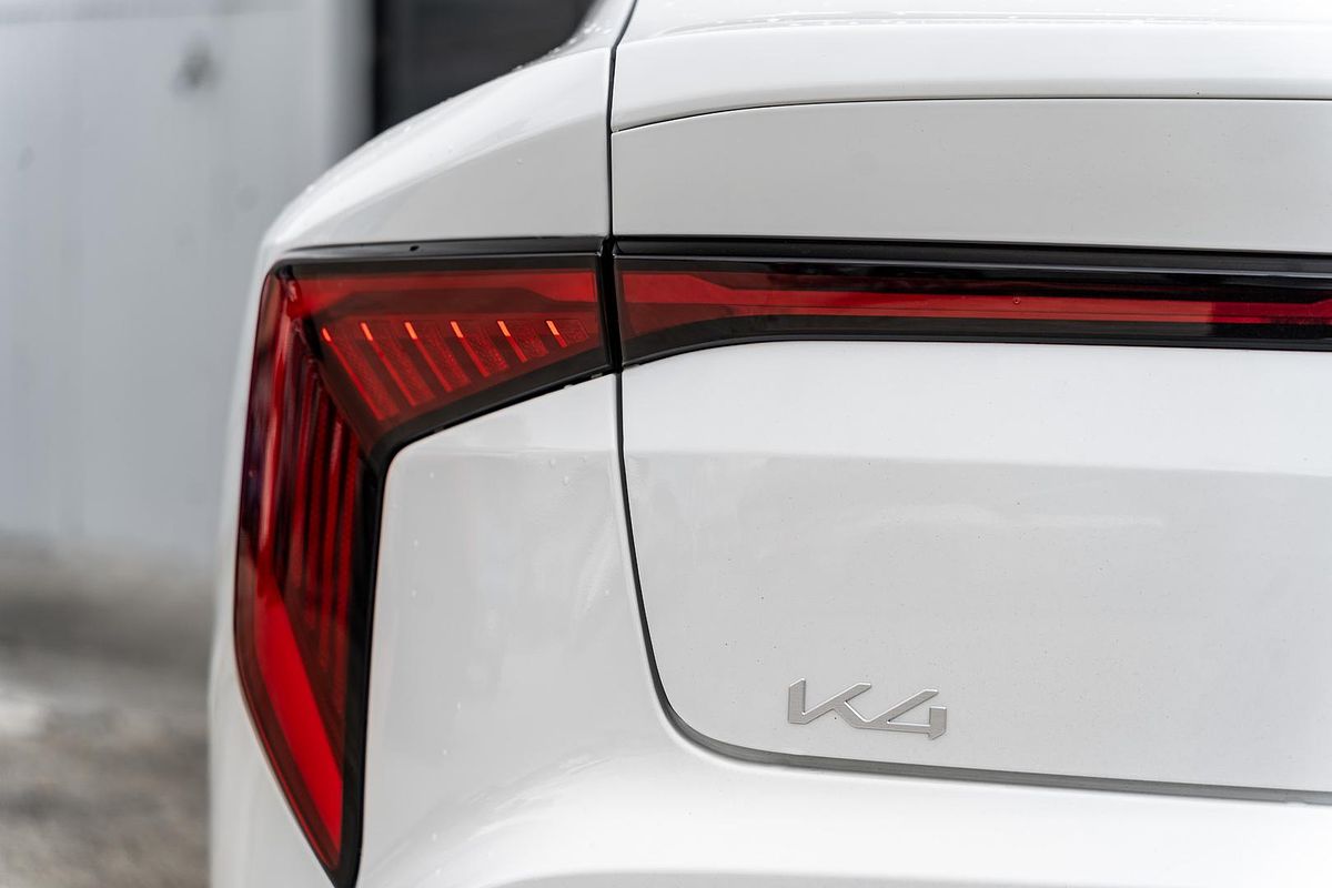 2025 Kia K4 GT-Line CL4m