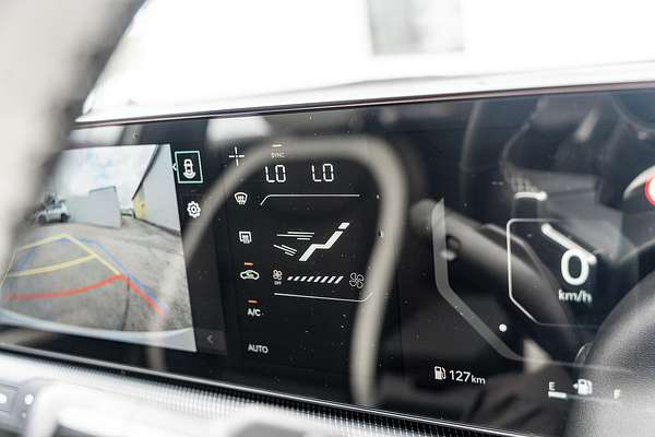 2025 Kia K4 GT-Line CL4m