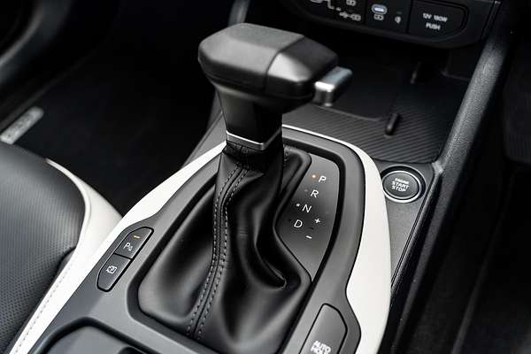 2025 Kia K4 GT-Line CL4m
