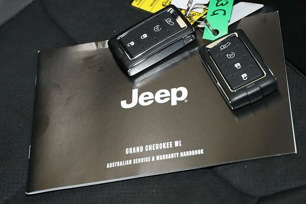 2023 Jeep Grand Cherokee Night Eagle WL