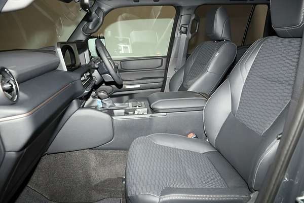 2024 Toyota Landcruiser Prado Altitude GDJ251R