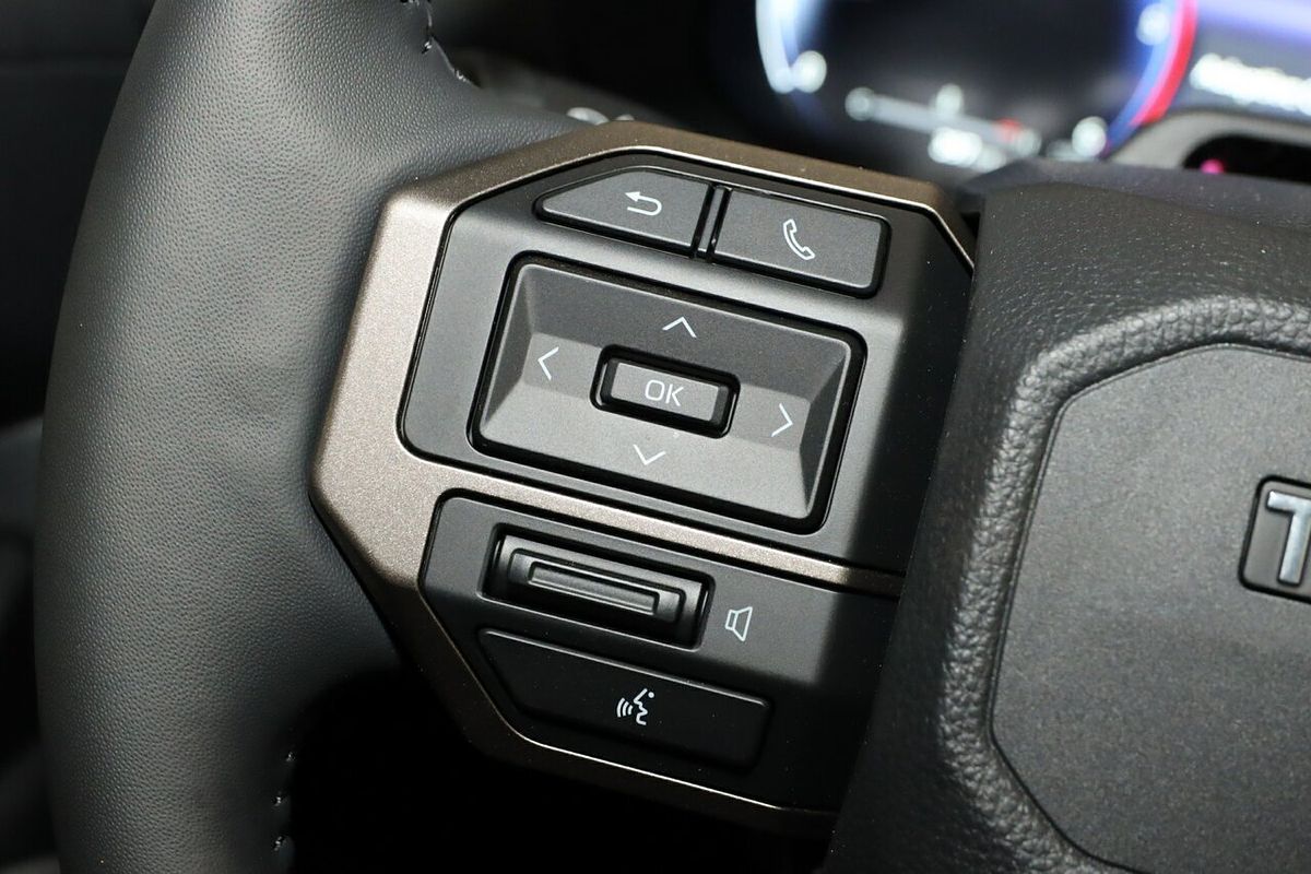2024 Toyota Landcruiser Prado Altitude GDJ251R