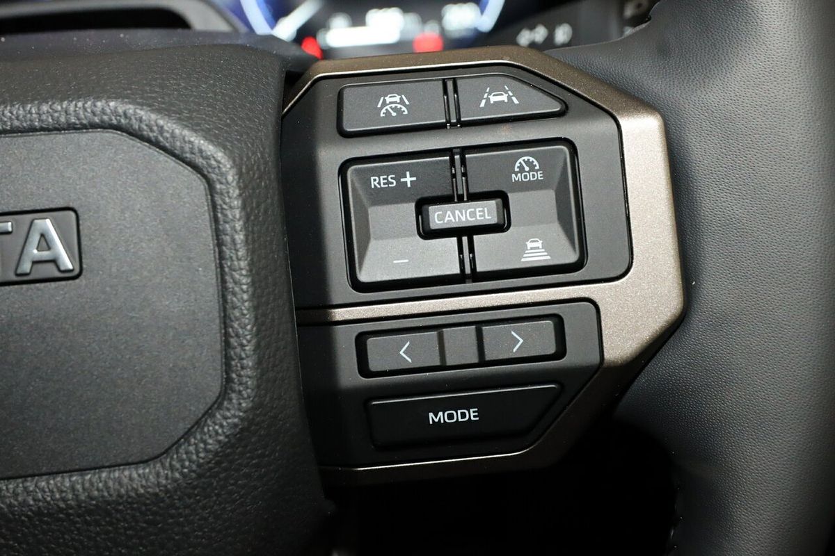 2024 Toyota Landcruiser Prado Altitude GDJ251R