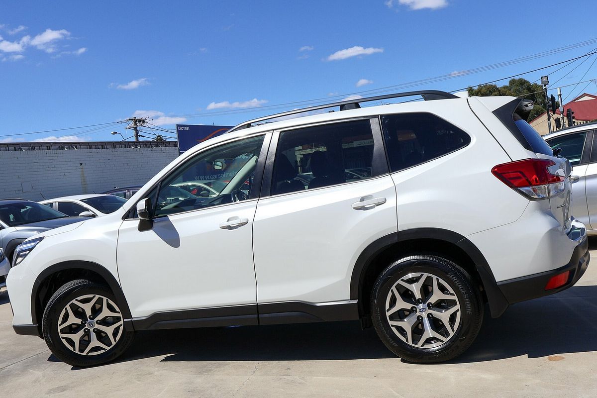 2021 Subaru Forester 2.5i S5
