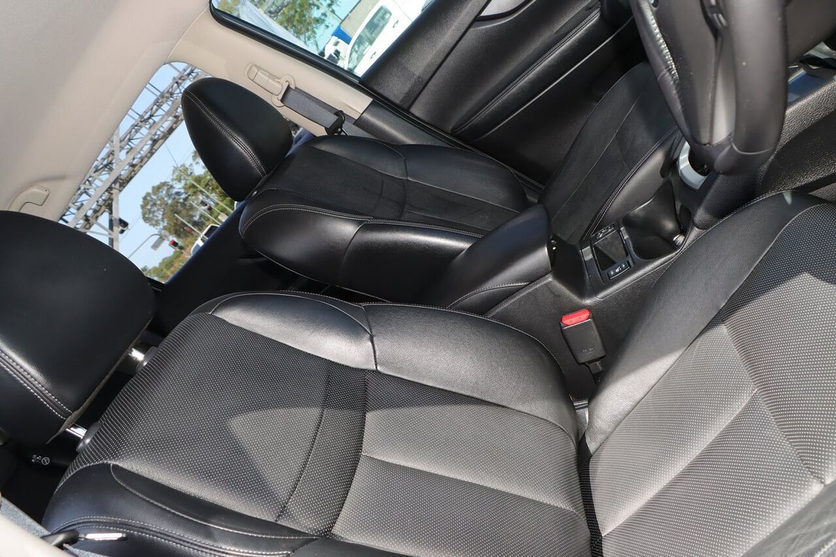 2015 Nissan X-TRAIL ST-L T32