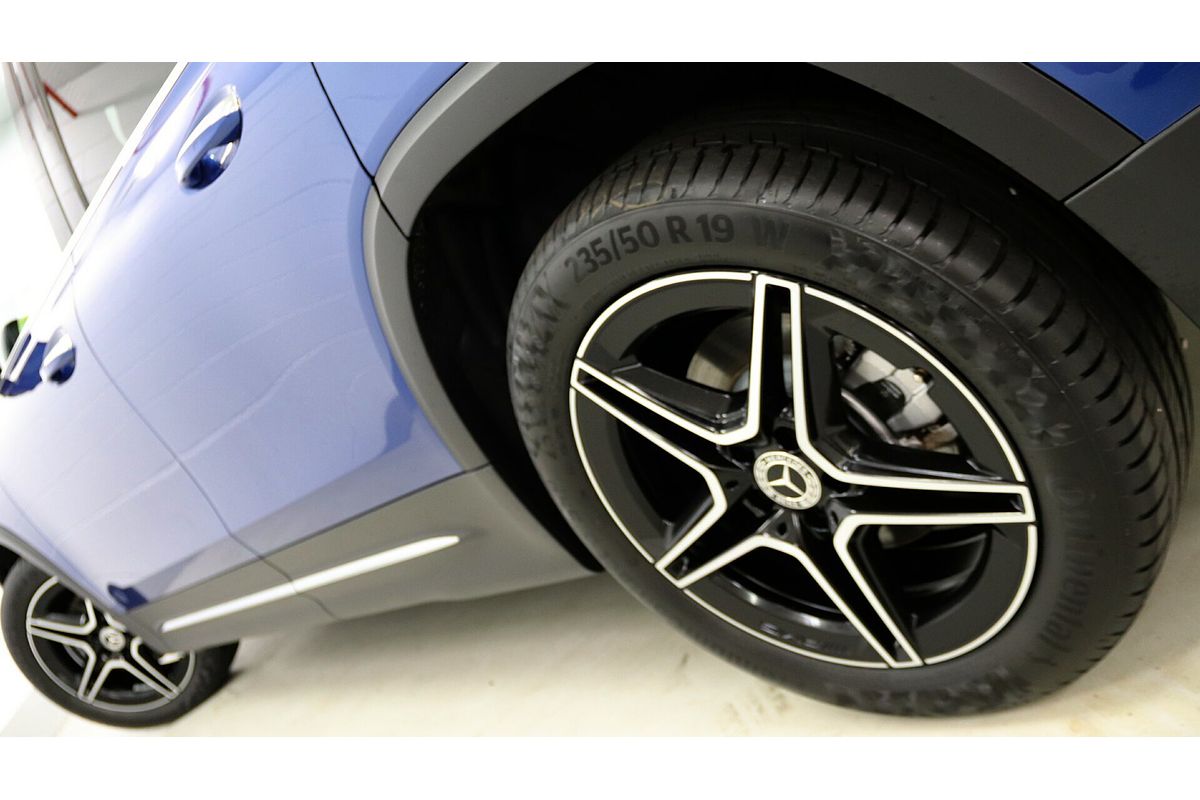 2025 Mercedes-Benz GLB-Class GLB200 X247