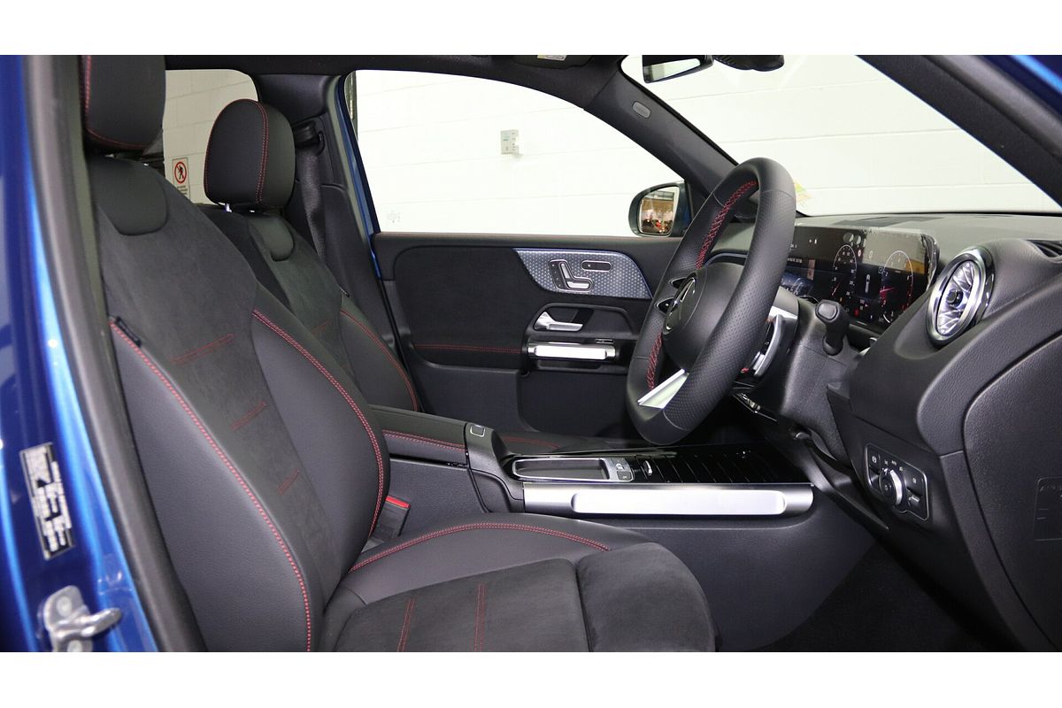 2025 Mercedes-Benz GLB-Class GLB200 X247