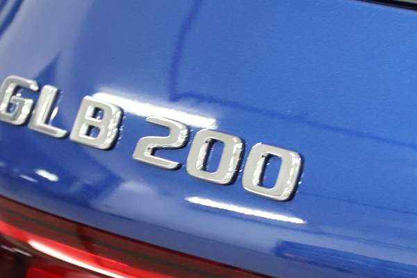 2025 Mercedes-Benz GLB-Class GLB200 X247