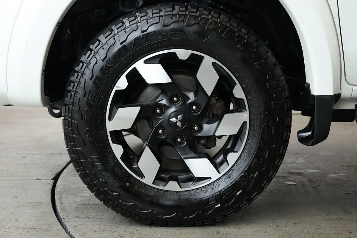2016 Mitsubishi Triton Exceed MQ 4X4