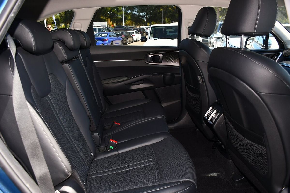 2022 Kia Sorento Sport+ MQ4