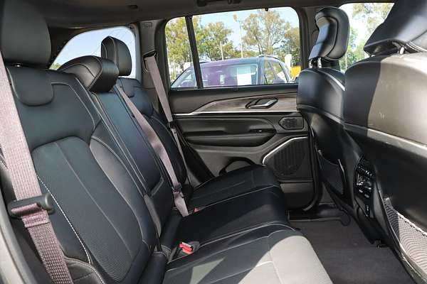 2023 Jeep Grand Cherokee Overland WL