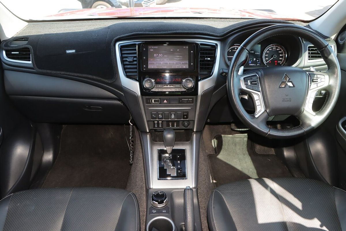 2022 Mitsubishi Triton GSR MR 4X4