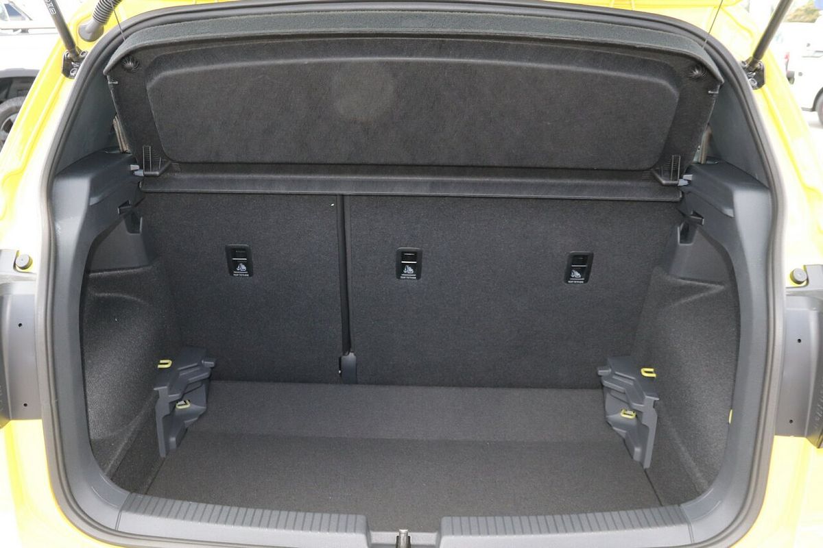 2024 Volkswagen T-Cross 85TSI R-Line D31