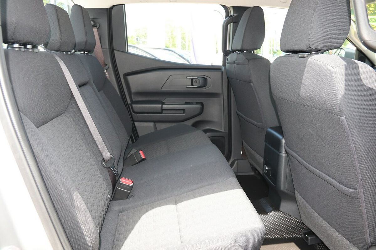 2024 Mitsubishi Triton GLX MV 4X4