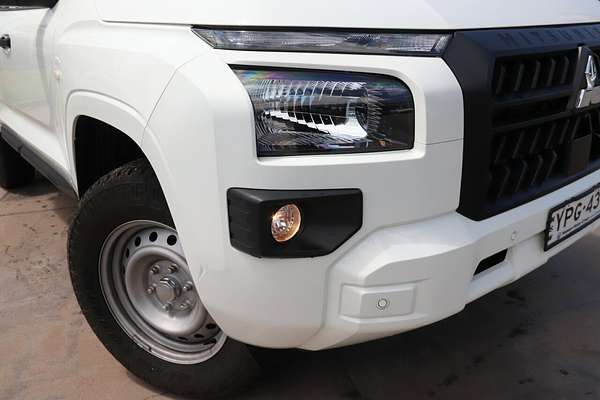 2024 Mitsubishi Triton GLX MV 4X4