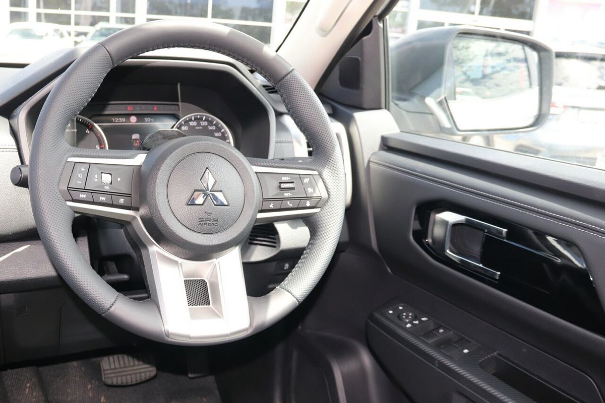 2024 Mitsubishi Triton GLS MV 4X4