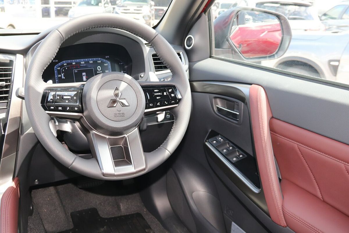 2024 Mitsubishi Pajero Sport GSR QG