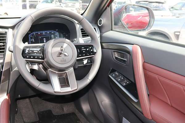 2024 Mitsubishi Pajero Sport GSR QG