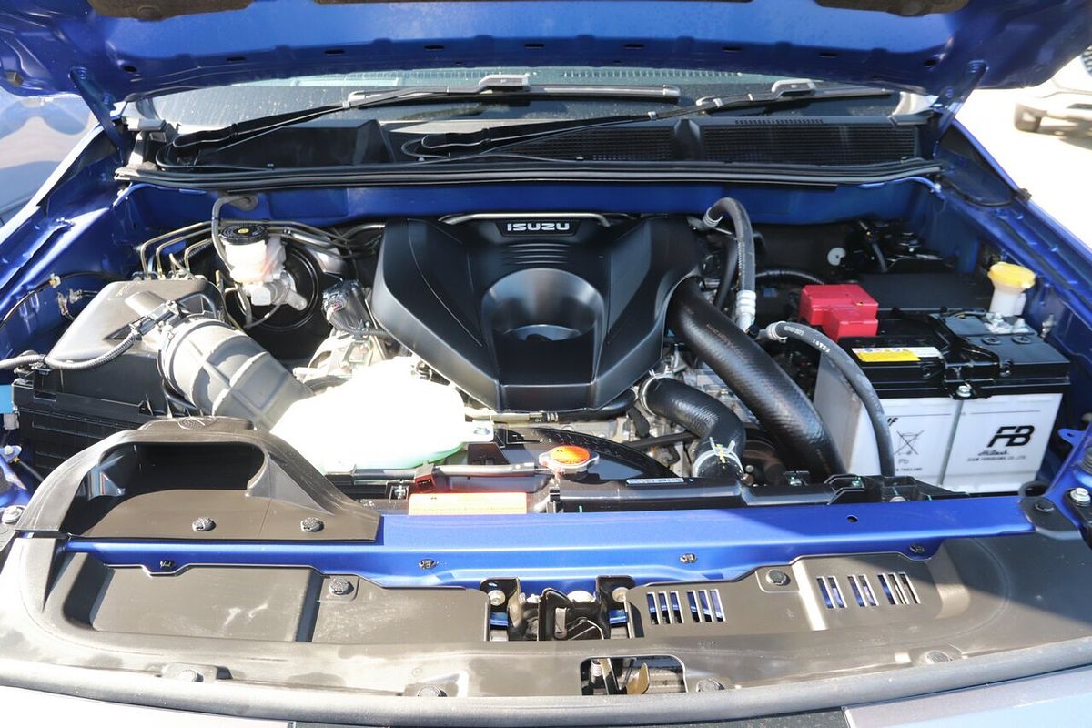 2022 Isuzu MU-X LS-T