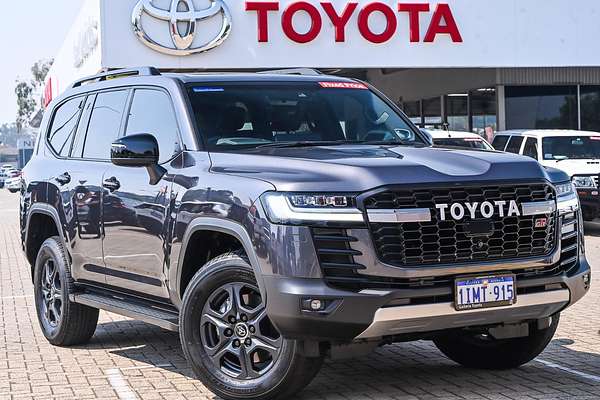 2022 Toyota Landcruiser GR Sport FJA300R