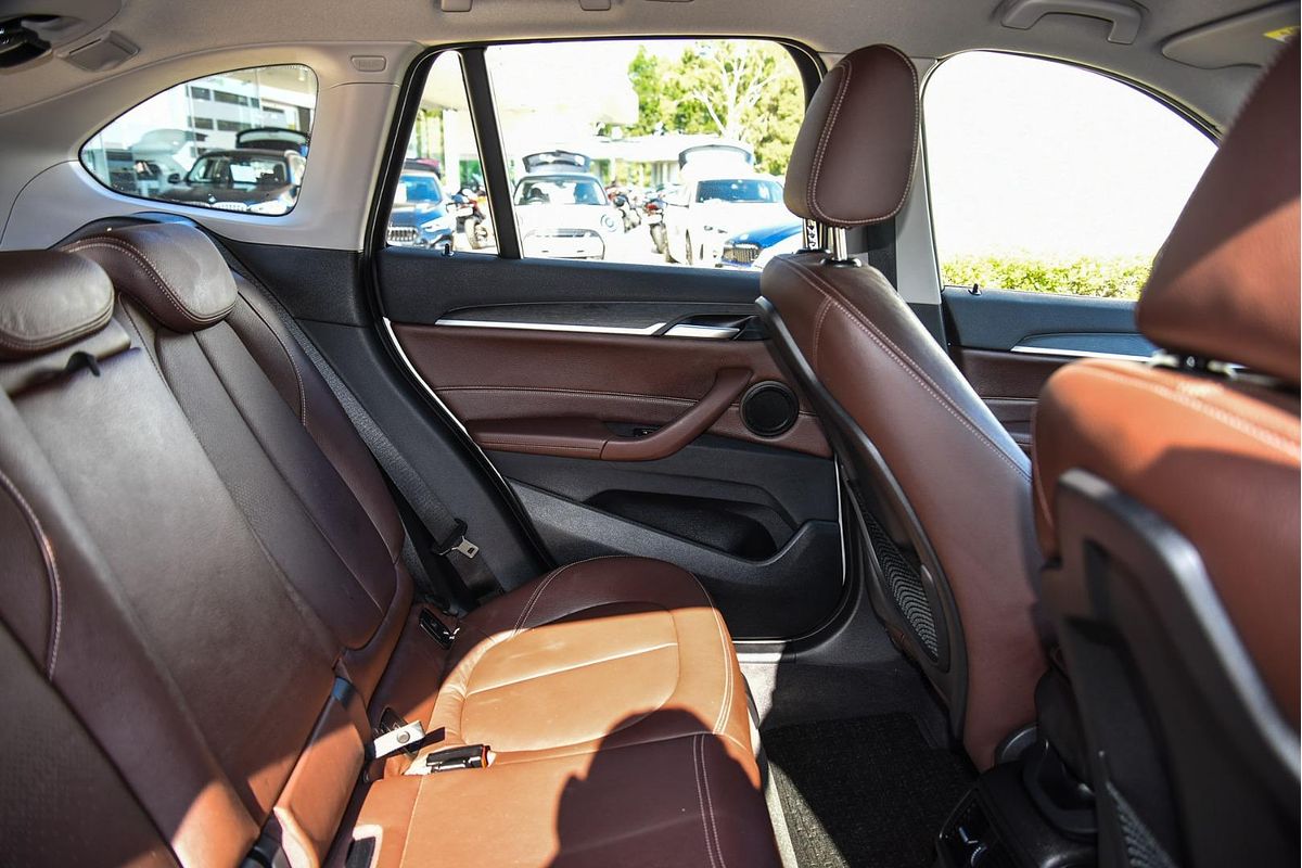 2016 BMW X1 sDrive20i F48